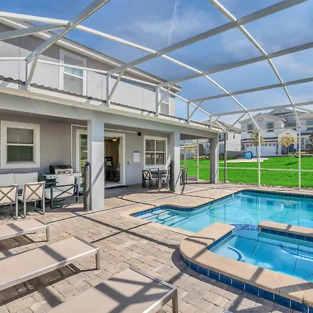 8Br Luxury - Sleeps 22 - Near Disney With Pool & Hot Tub!